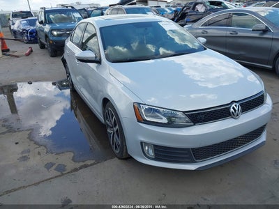 VOLKSWAGEN JETTA 2013