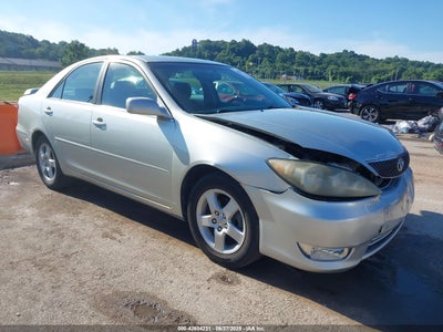 TOYOTA CAMRY 2005