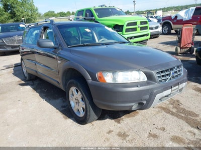 VOLVO XC70 2005