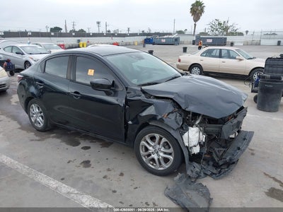 TOYOTA YARIS IA 2017