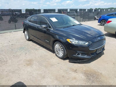FORD FUSION HYBRID 2015