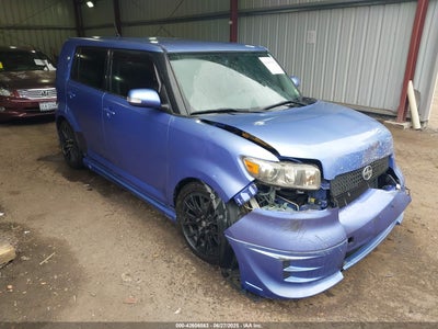 SCION XB 2010