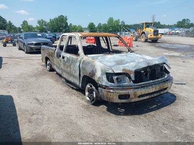 TOYOTA TUNDRA 2001