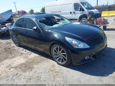 INFINITI G37 2010