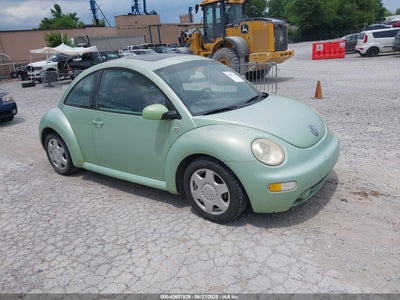 VOLKSWAGEN NEW BEETLE 2001