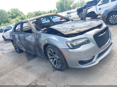 CHRYSLER 300 2018