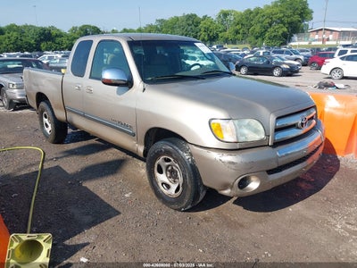 TOYOTA TUNDRA 2004