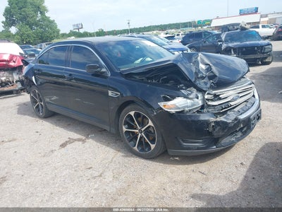 FORD TAURUS 2016