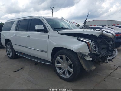 CADILLAC ESCALADE ESV 2018