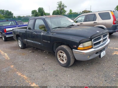 DODGE DAKOTA 2000