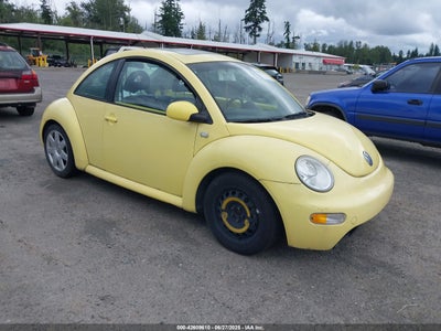 VOLKSWAGEN NEW BEETLE 2001