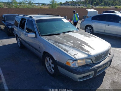 VOLVO V70 2000