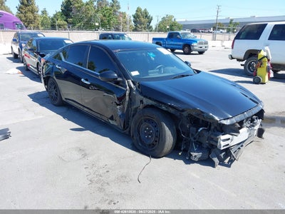 NISSAN ALTIMA 2019
