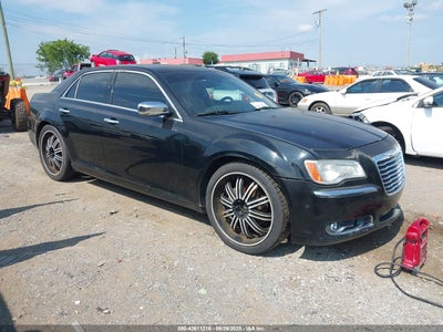 CHRYSLER 300 2011