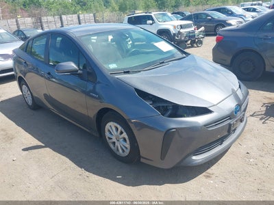 TOYOTA PRIUS 2022