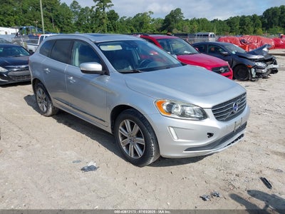 VOLVO XC60 2017