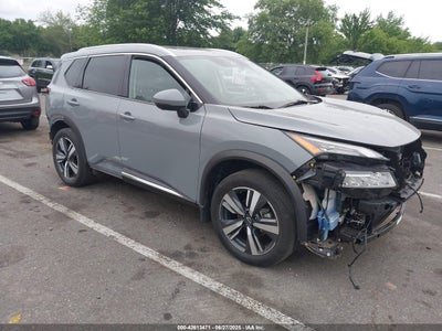 NISSAN ROGUE 2022