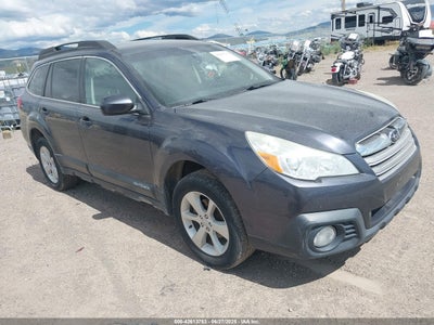 SUBARU OUTBACK 2013