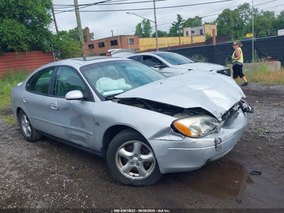 FORD TAURUS 2002