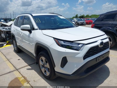 TOYOTA RAV4 2024