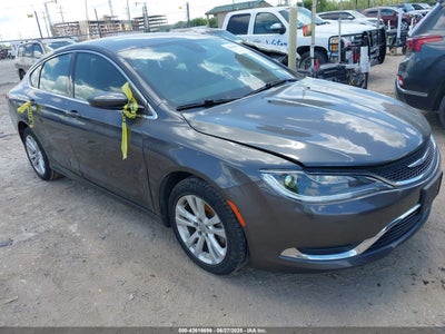 CHRYSLER 200 2016