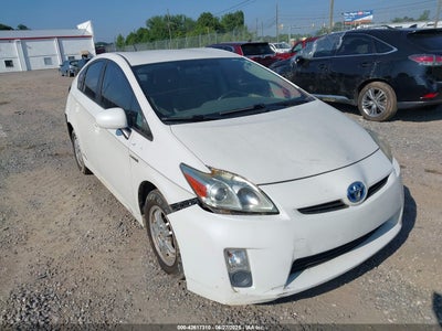 TOYOTA PRIUS 2011