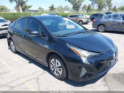 TOYOTA PRIUS 2018