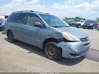 TOYOTA SIENNA 2005