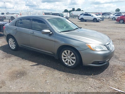 CHRYSLER 200 2012