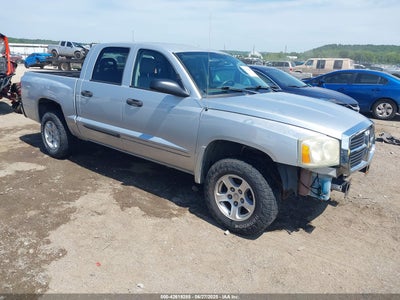 DODGE DAKOTA 2006