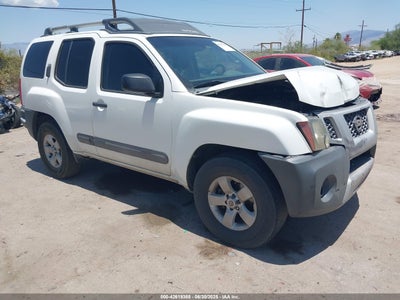 NISSAN XTERRA 2013