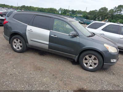 CHEVROLET TRAVERSE 2011
