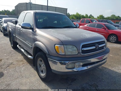 TOYOTA TUNDRA 2000