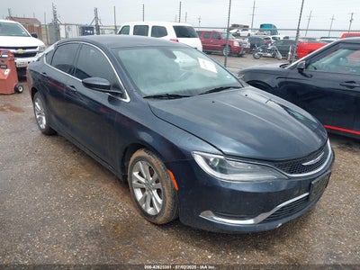 CHRYSLER 200 2016