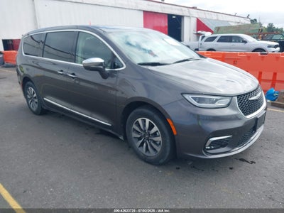 CHRYSLER PACIFICA HYBRID 2022