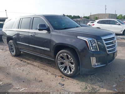 CADILLAC ESCALADE ESV 2017