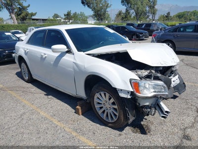 CHRYSLER 300 2014