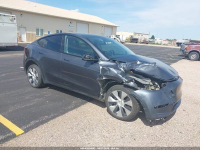 TESLA MODEL Y 2021