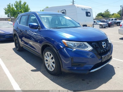NISSAN ROGUE 2017
