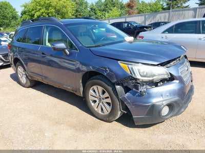 SUBARU OUTBACK 2016
