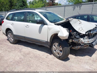 SUBARU OUTBACK 2012