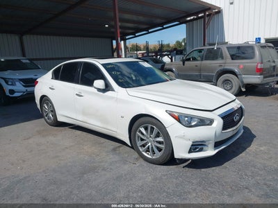 INFINITI Q50 2015