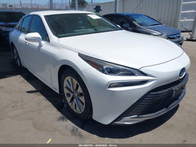 TOYOTA MIRAI 2022