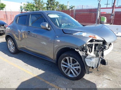 NISSAN JUKE 2012