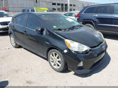 TOYOTA PRIUS C 2014