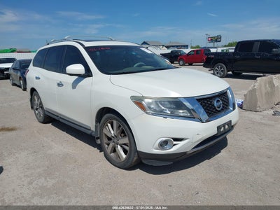 NISSAN PATHFINDER 2015