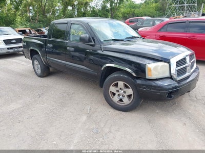 DODGE DAKOTA 2005