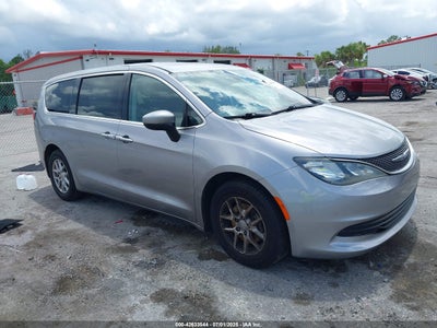 CHRYSLER PACIFICA 2017