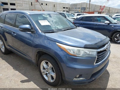 TOYOTA HIGHLANDER 2015