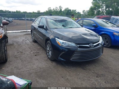 TOYOTA CAMRY 2016
